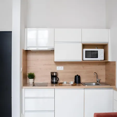 Properunit Old Town Loft With Balcony