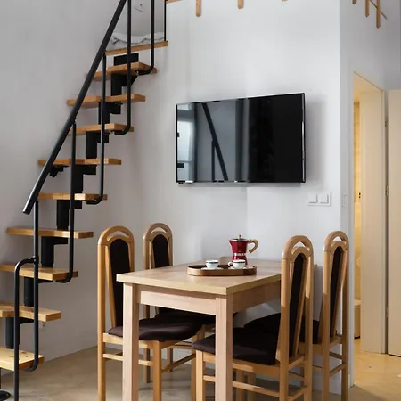 Properunit Old Town Loft With Balcony